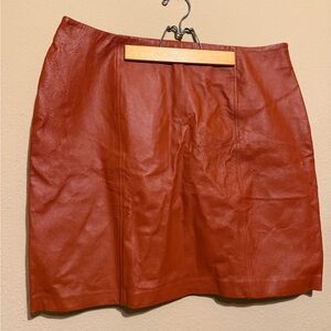 Metrostyle Chic Leather Mini Skirt in Warm Brown
